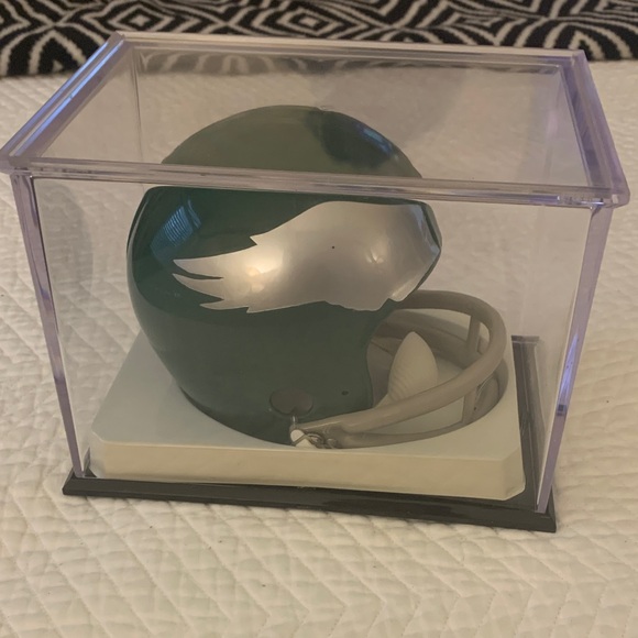 New Philadelphia Eagles Green and Silver Mini Football Helmet in Display Case - Picture 1 of 4